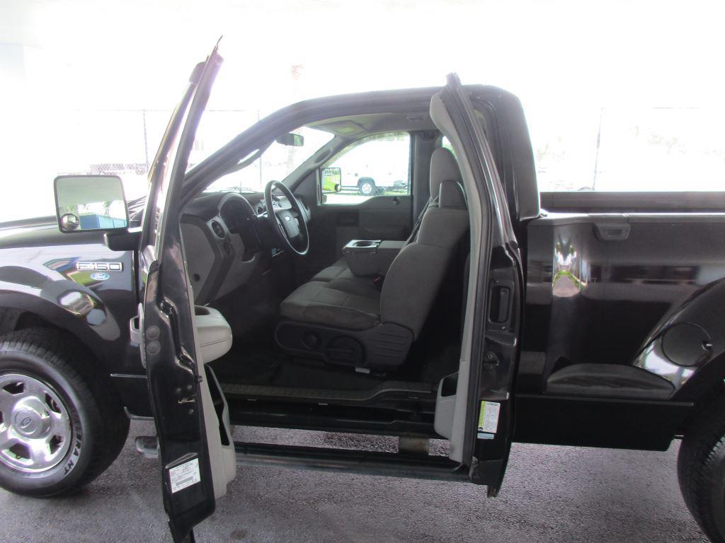 2005 Ford F150 - $6,900