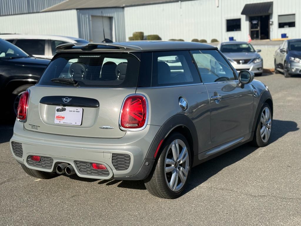 2021 MINI Hardtop - $26,400