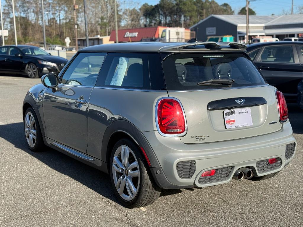 2021 MINI Hardtop - $26,400