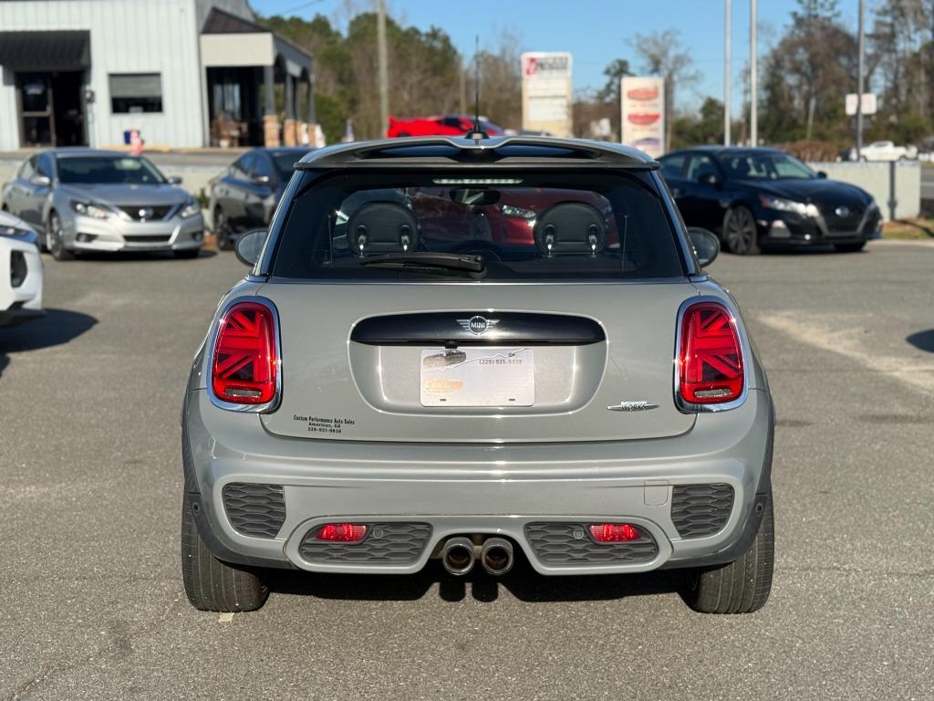2021 MINI Hardtop - $26,400