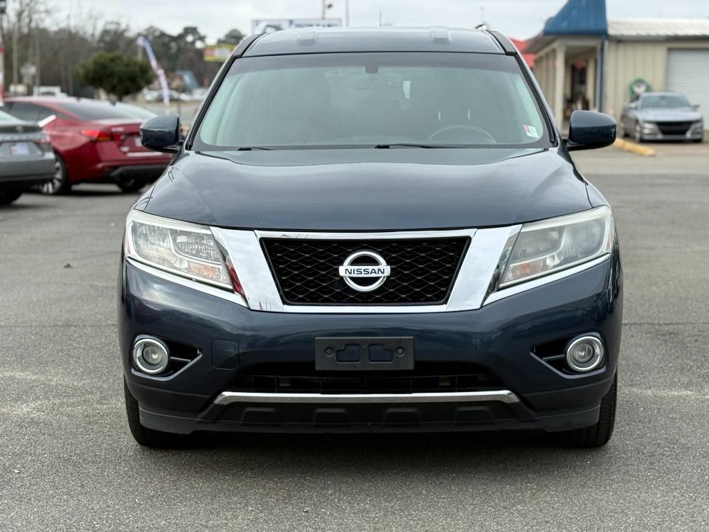 2015 Nissan Pathfinder - $8,995
