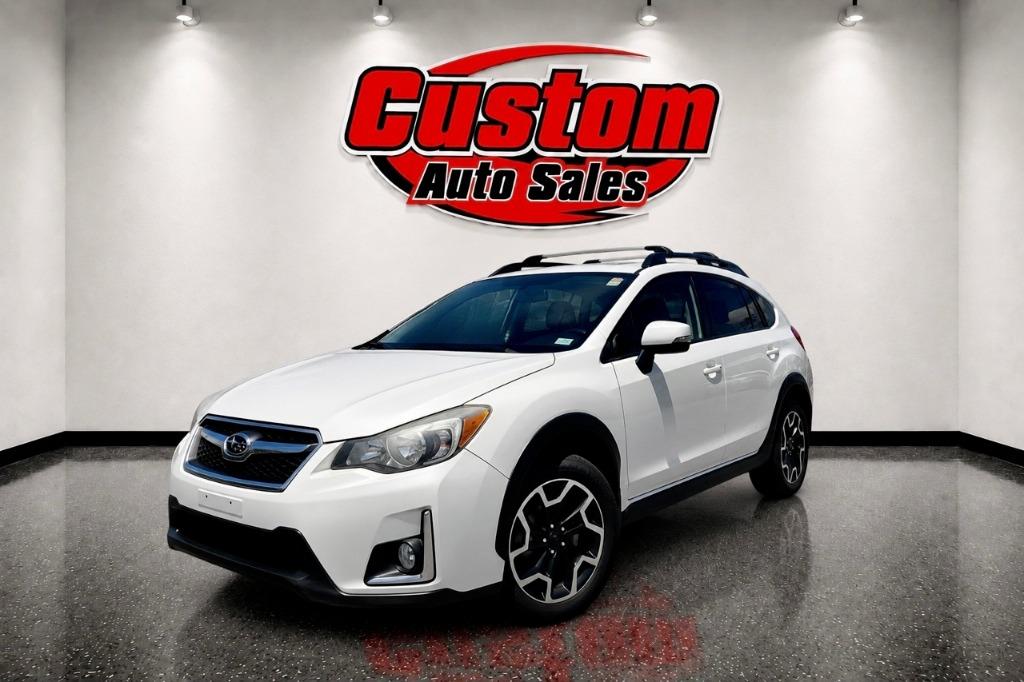 2016 Subaru Crosstrek - $17,225