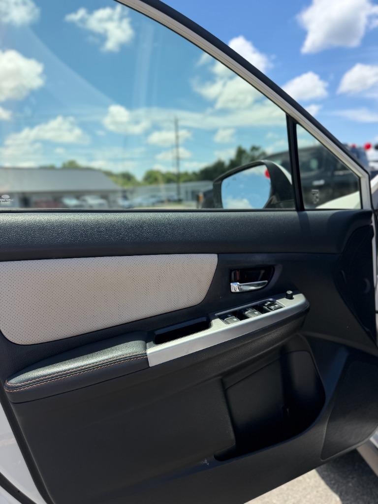 2016 Subaru Crosstrek - $17,225