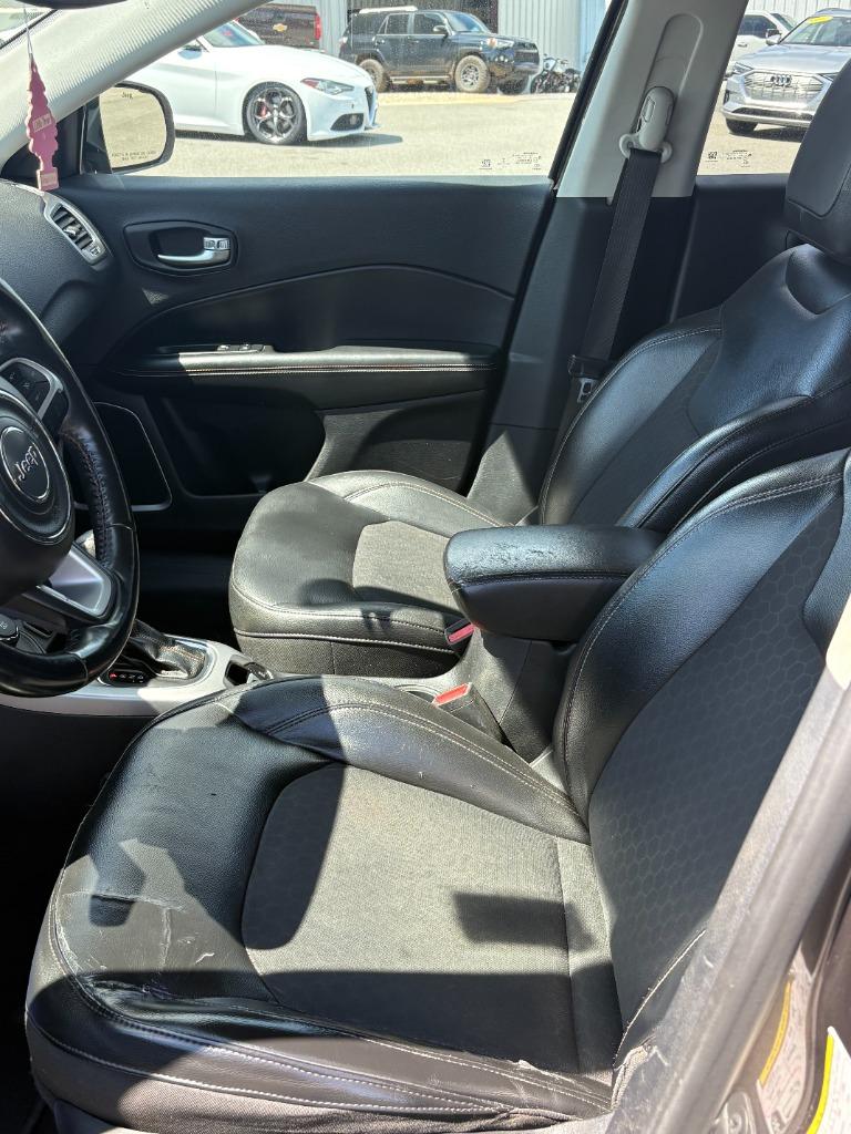 2018 Jeep Compass - $11,300