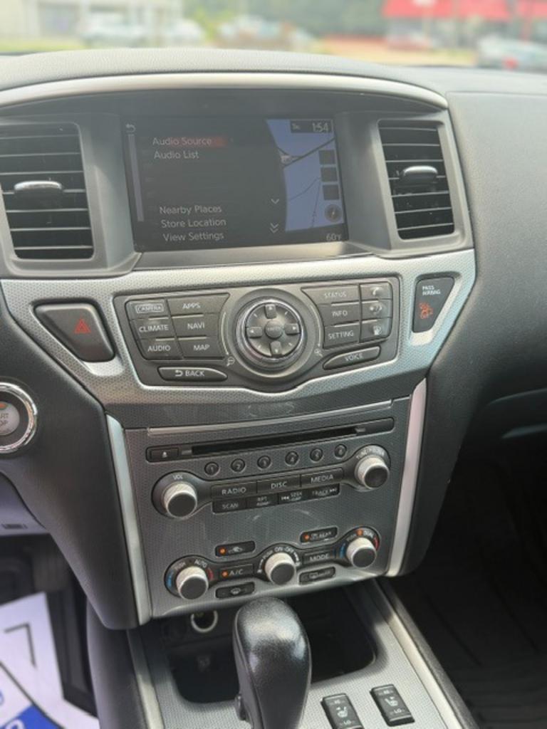 2018 Nissan Pathfinder - $9,599