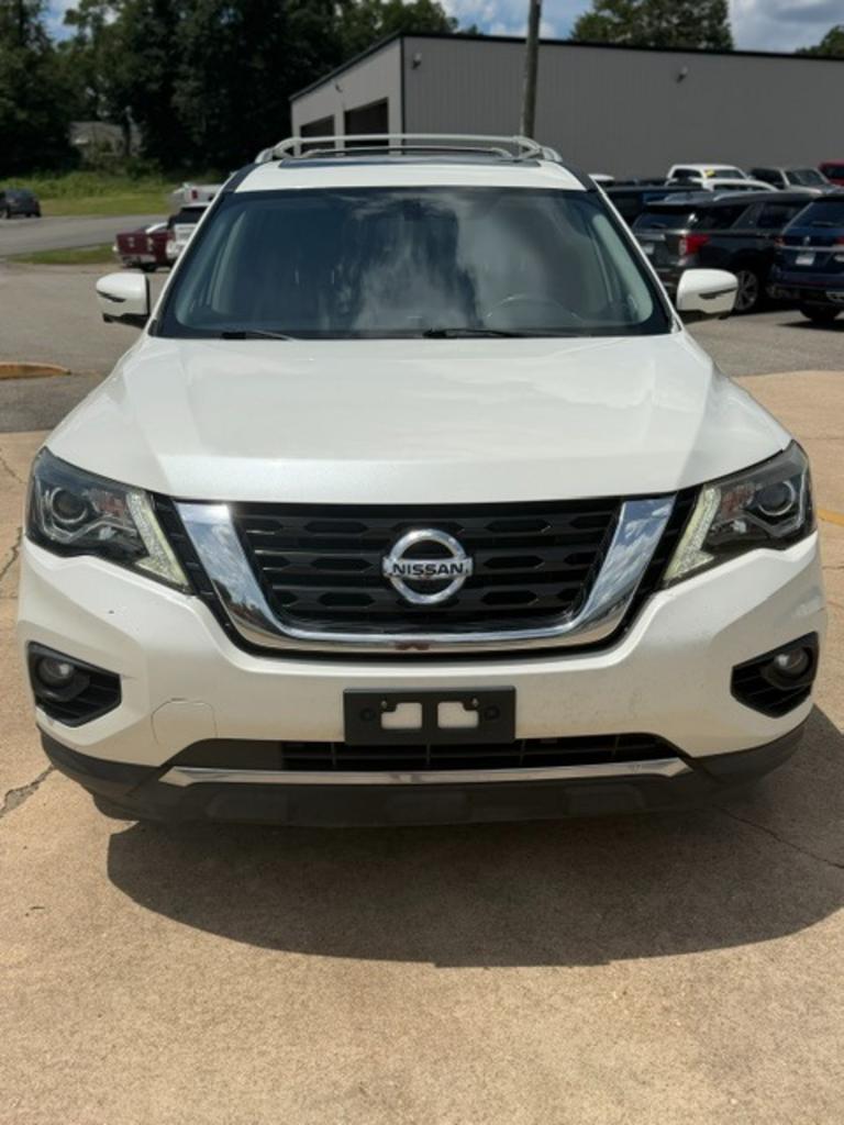 View vehicle photo 3