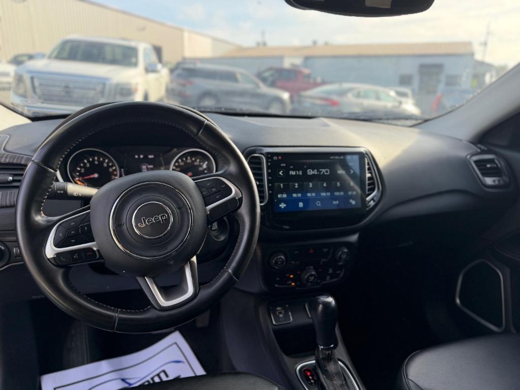 2020 Jeep Compass - $17,900
