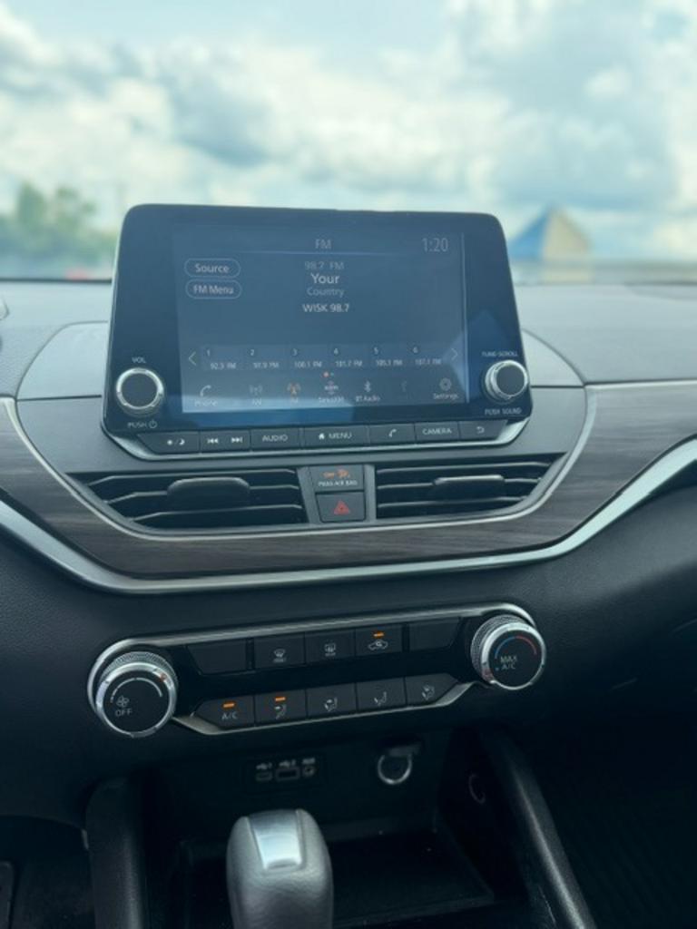 2024 Nissan Altima - $25,775