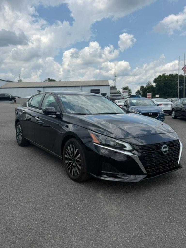 2024 Nissan Altima - $25,775