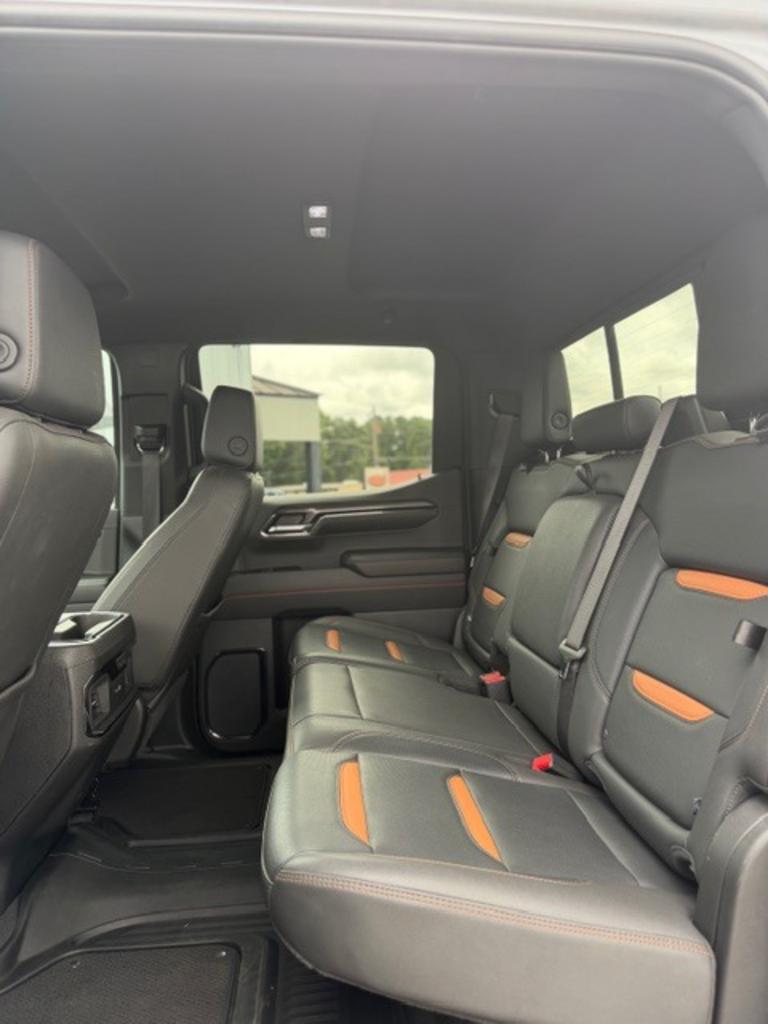 2024 GMC Sierra 1500 - $59,375