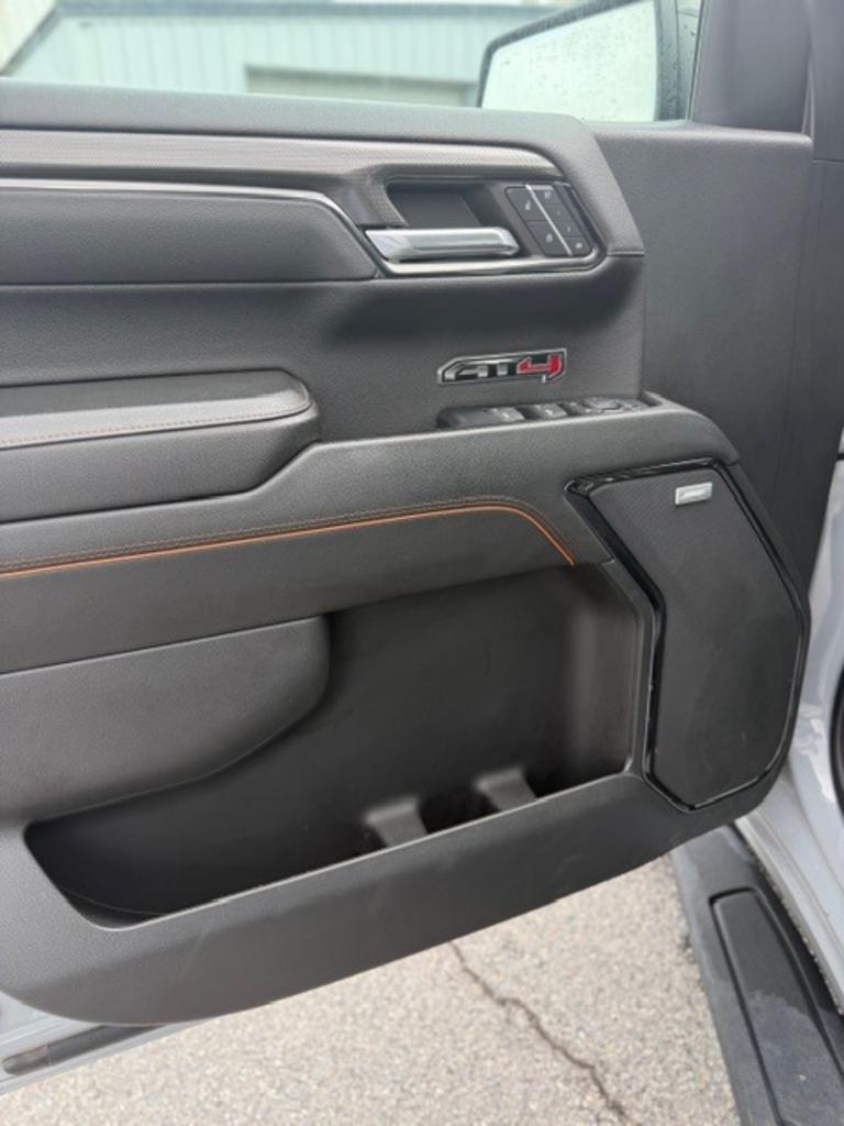 2024 GMC Sierra 1500 - $59,375