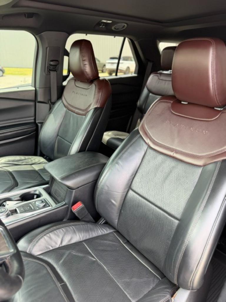 2020 Ford Explorer - $26,275