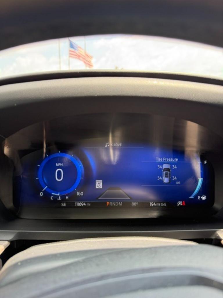 2020 Ford Explorer - $26,275