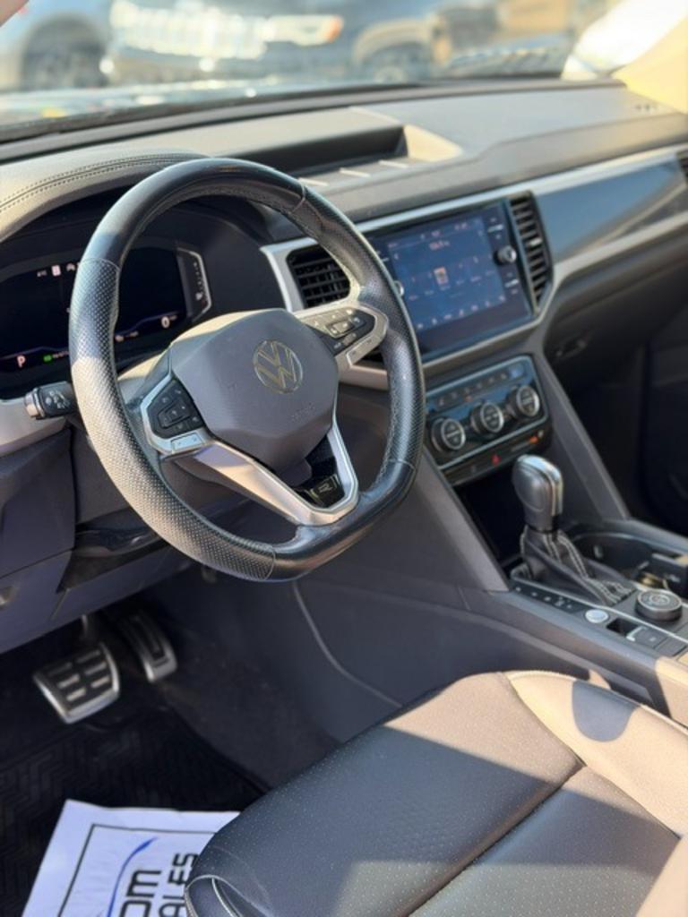2022 Volkswagen Atlas - $24,875