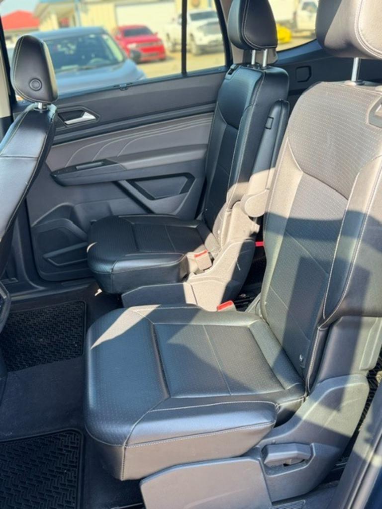 2022 Volkswagen Atlas - $24,875