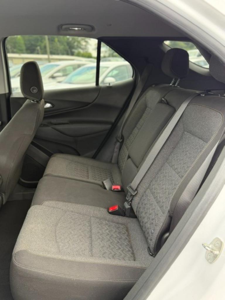 2022 Chevrolet Equinox - $16,950