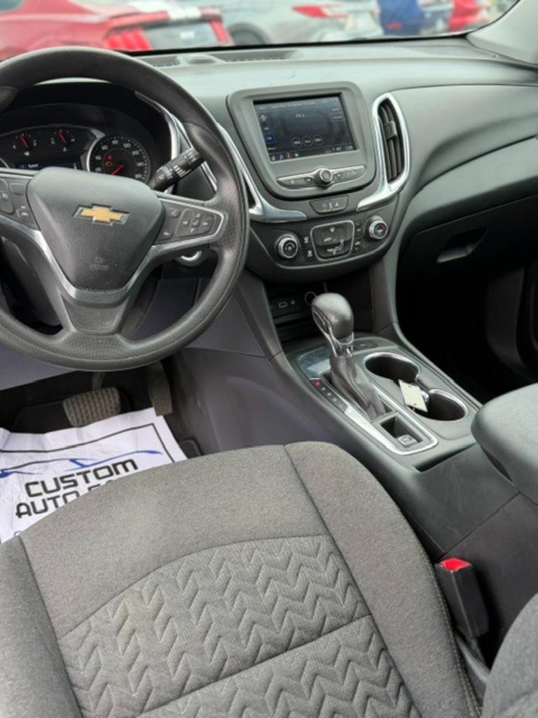 2022 Chevrolet Equinox - $16,950