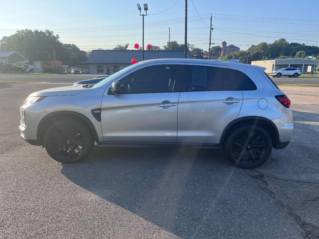 2024 Mitsubishi Outlander - $16,400