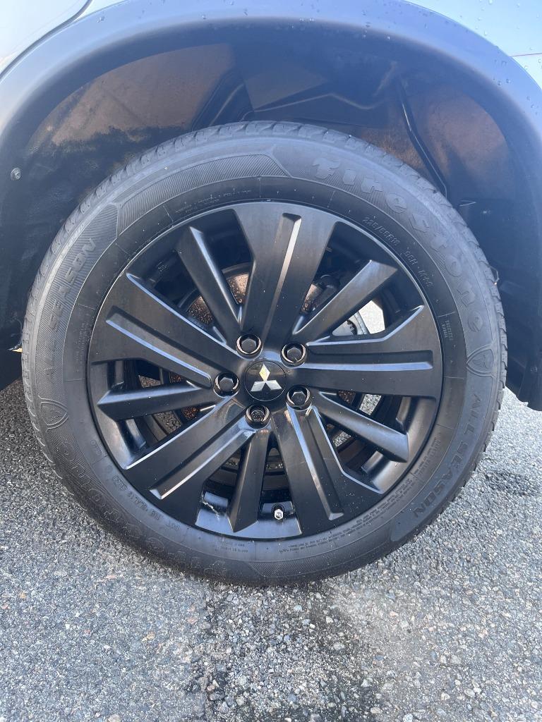 2024 Mitsubishi Outlander - $16,400