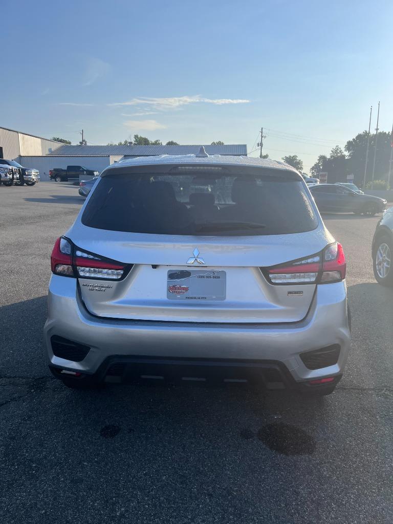 2024 Mitsubishi Outlander - $16,400