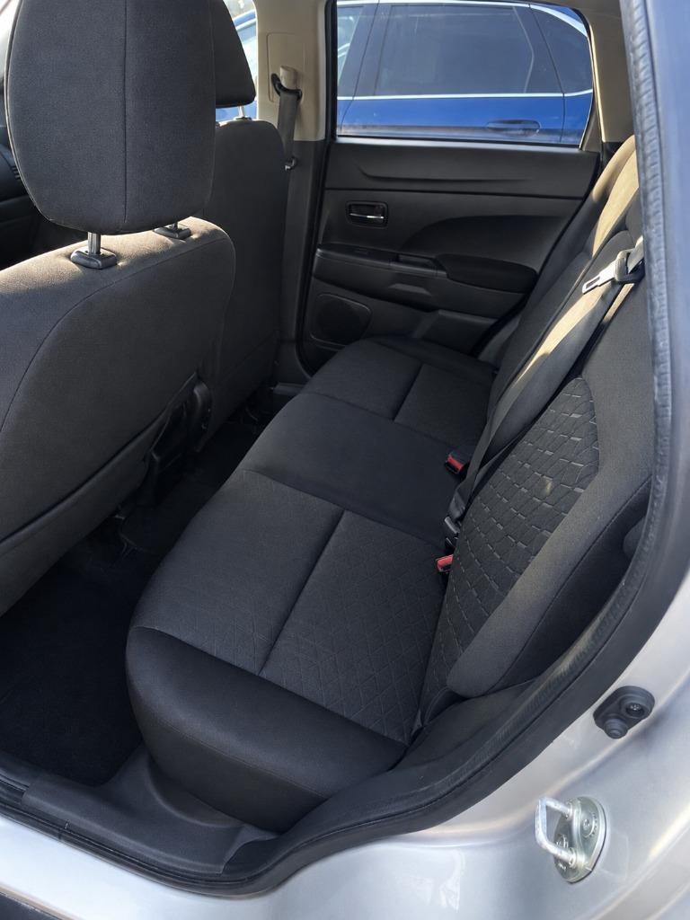 2024 Mitsubishi Outlander - $16,400