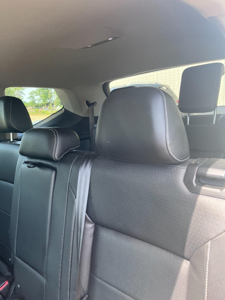 2022 Volkswagen Atlas - $19,975
