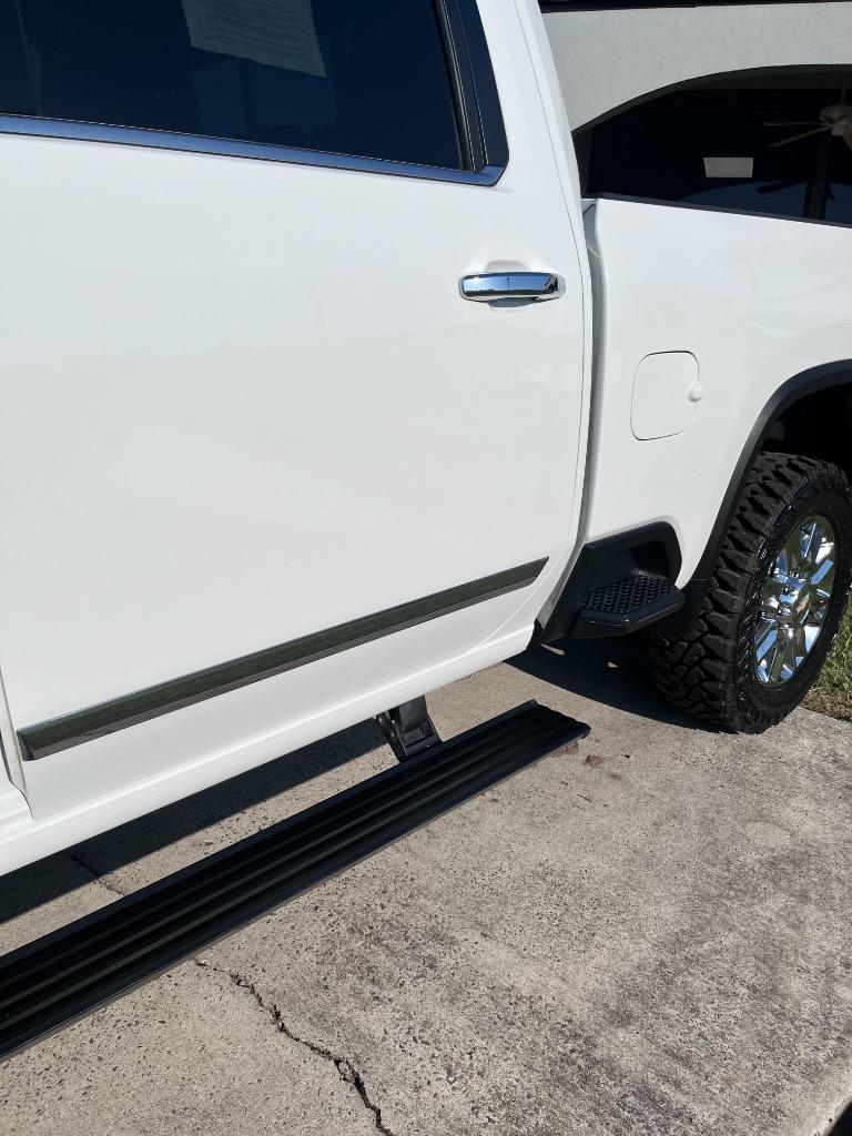 2024 Chevrolet Silverado Hd - $69,825