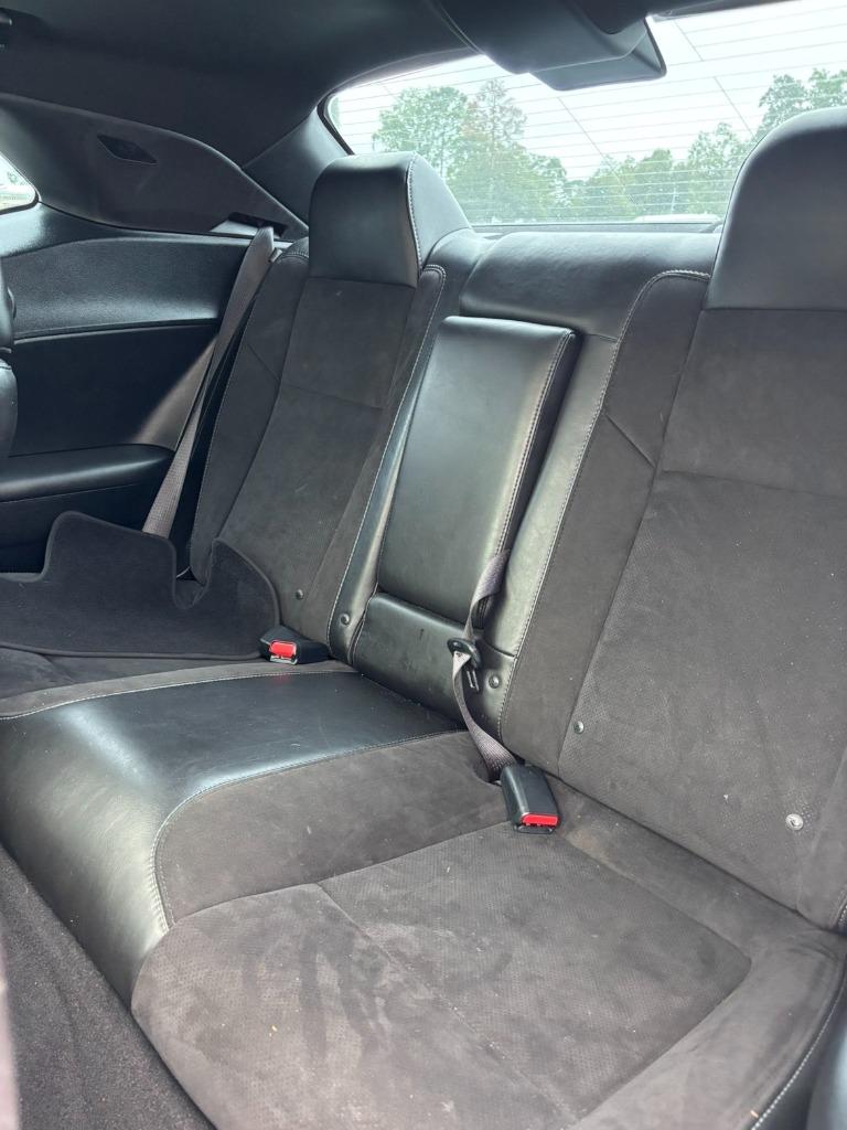 2019 Dodge Challenger - $18,300