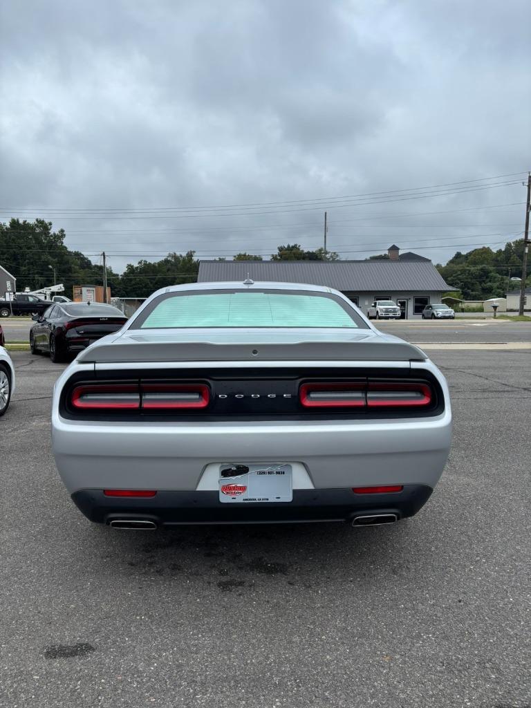 2019 Dodge Challenger - $18,300