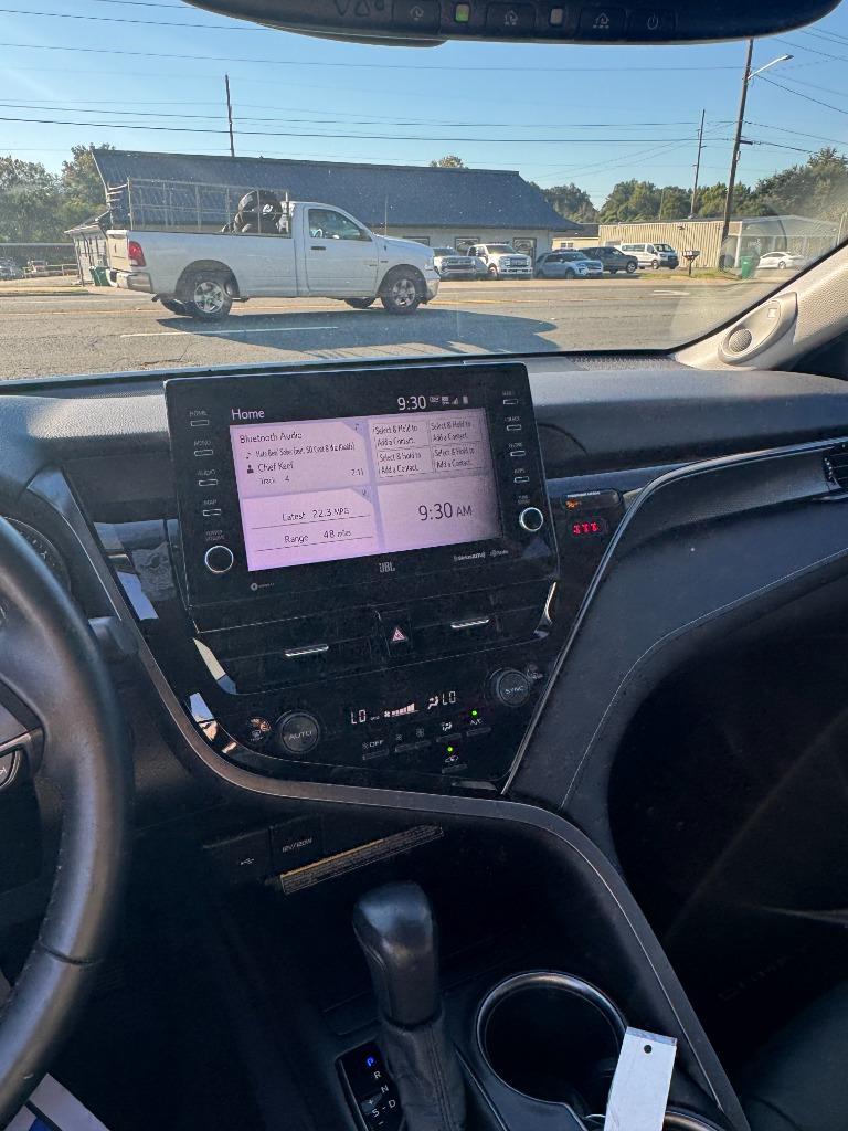 2021 Toyota Camry - $25,900