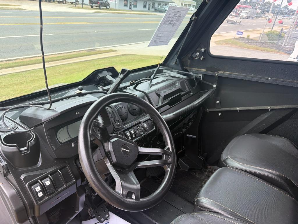 2021 Can-am Defender/traxter