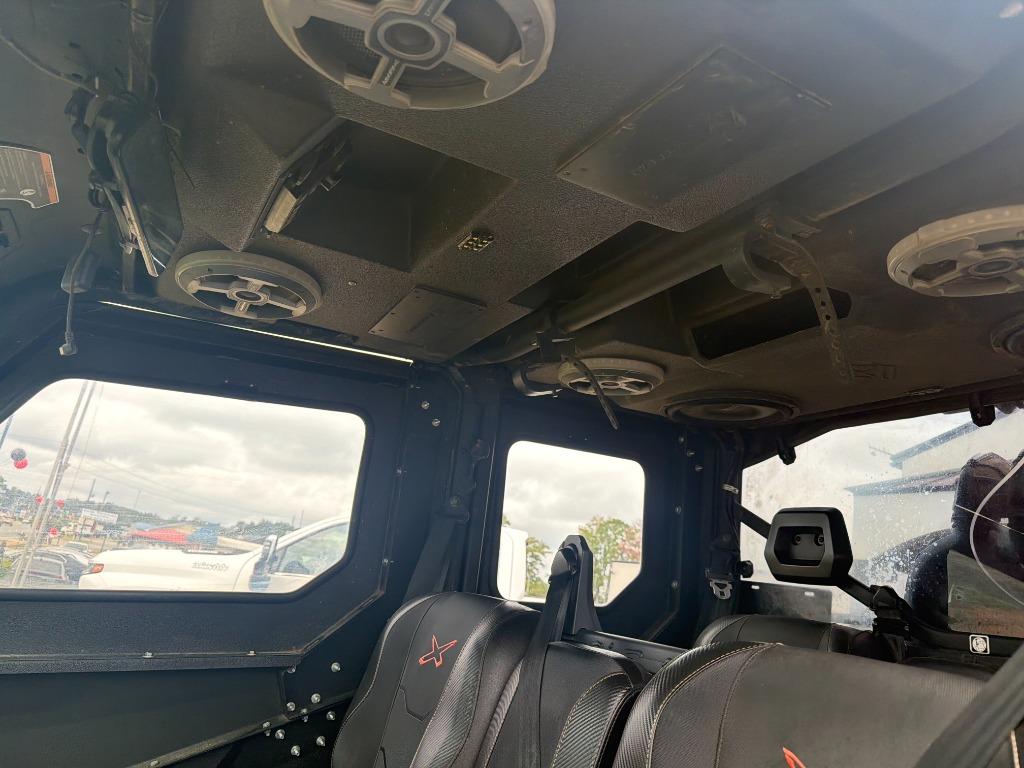 2021 Can-am Defender/traxter