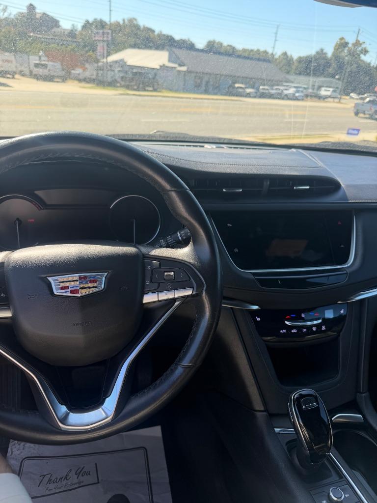 2023 Cadillac XT6 - $25,825