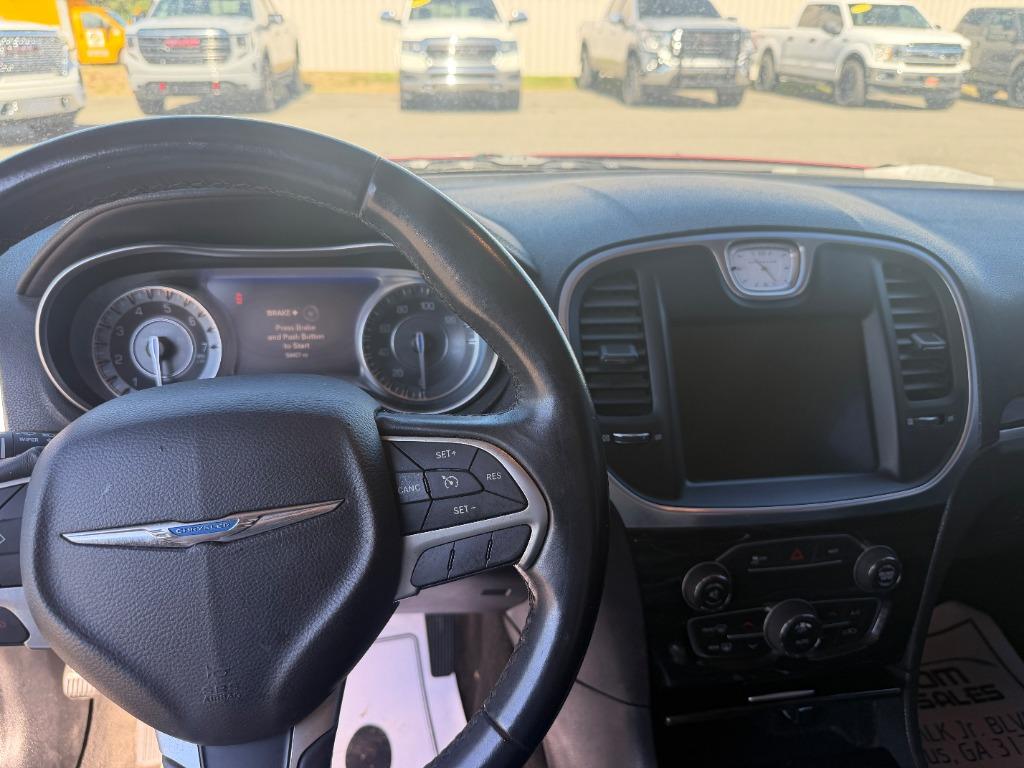2016 Chrysler 300 - $13,075