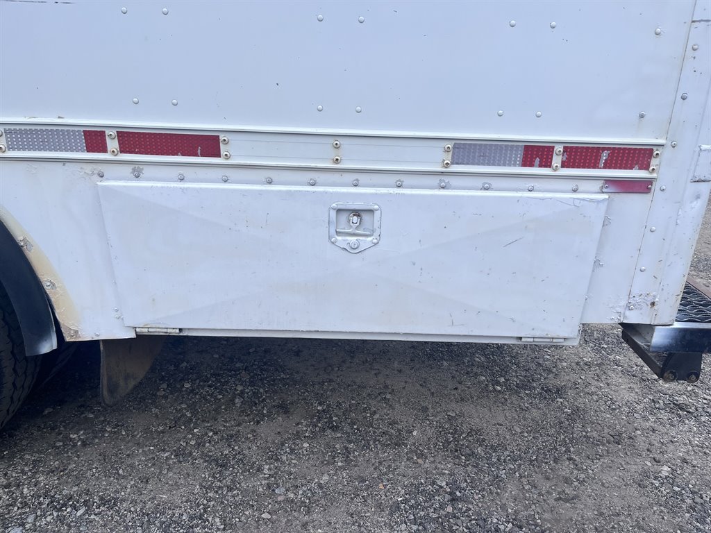 1996 International 4700 - $9,500