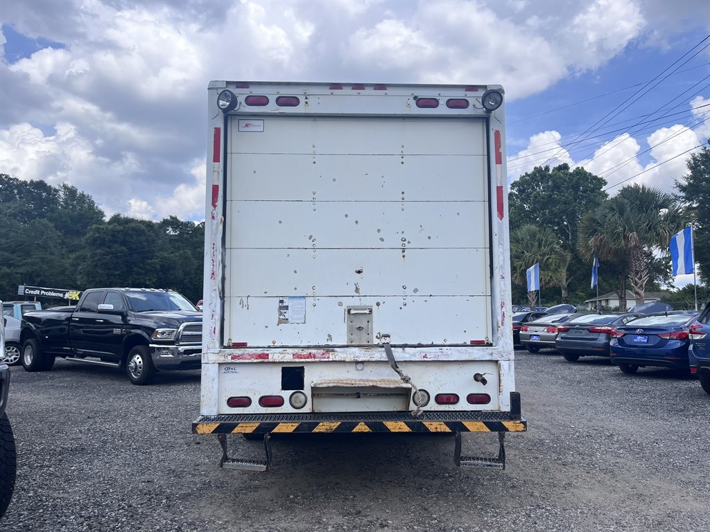 1996 International 4700 - $9,500