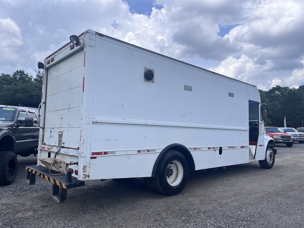 1996 International 4700 - $9,500