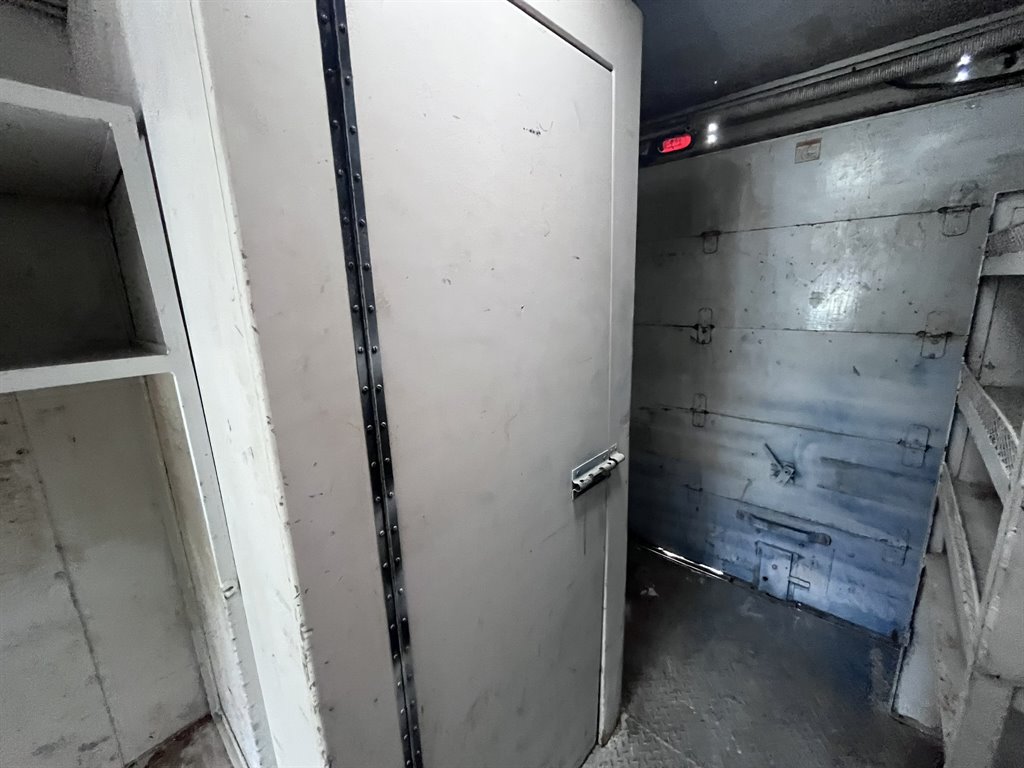 1996 International 4700 - $9,500