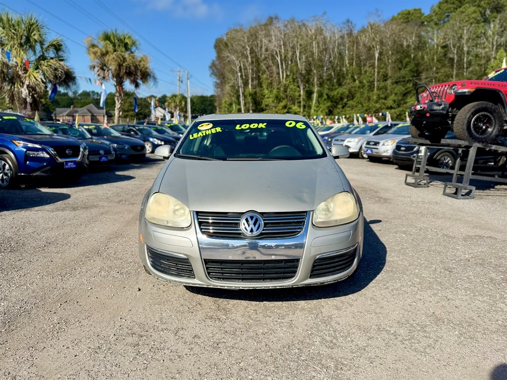 2006 Volkswagen Jetta - $8,880