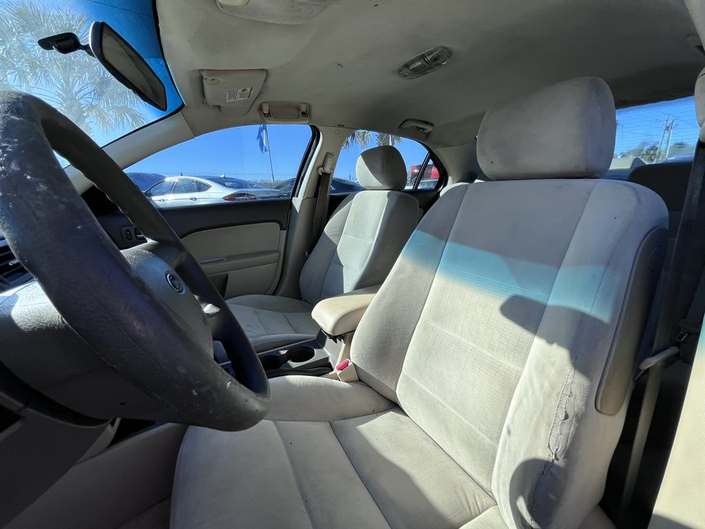 2007 Ford Fusion I-4 S photo