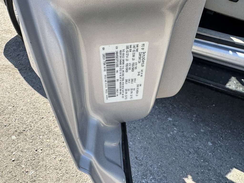 2007 Chrysler Aspen - $8,880