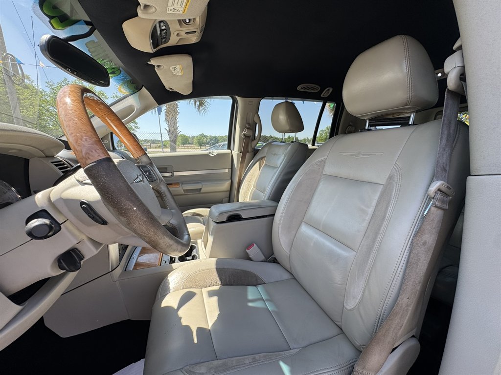 2007 Chrysler Aspen - $8,880