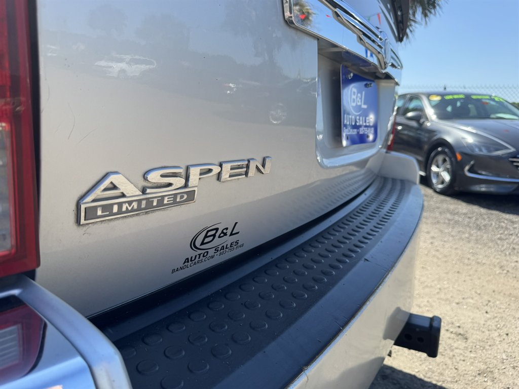 2007 Chrysler Aspen - $8,880