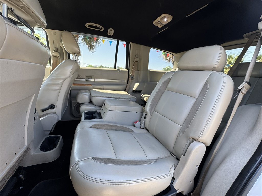 2007 Chrysler Aspen - $8,880