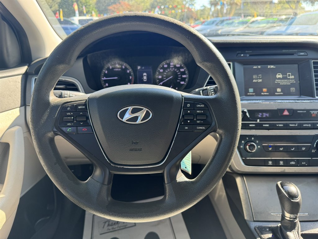 2016 Hyundai Sonata - $12,890