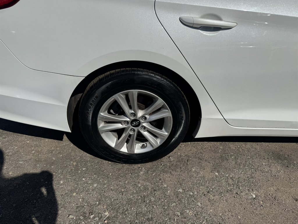 2016 Hyundai Sonata - $12,890