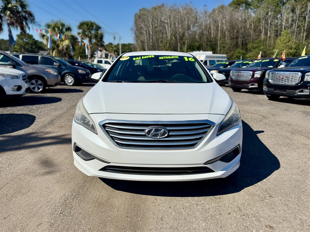 2016 Hyundai Sonata - $12,890
