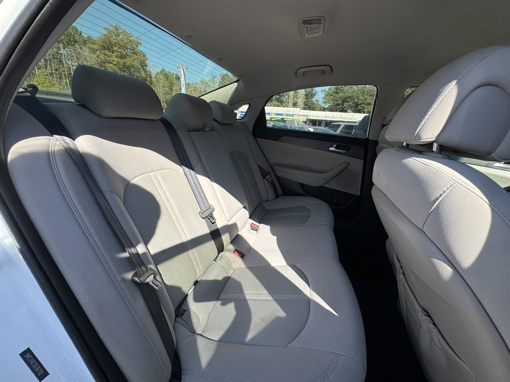 2016 Hyundai Sonata - $12,890