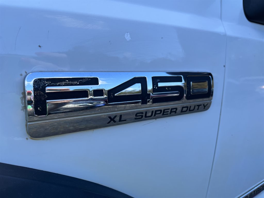 2007 Ford F450SD XL photo