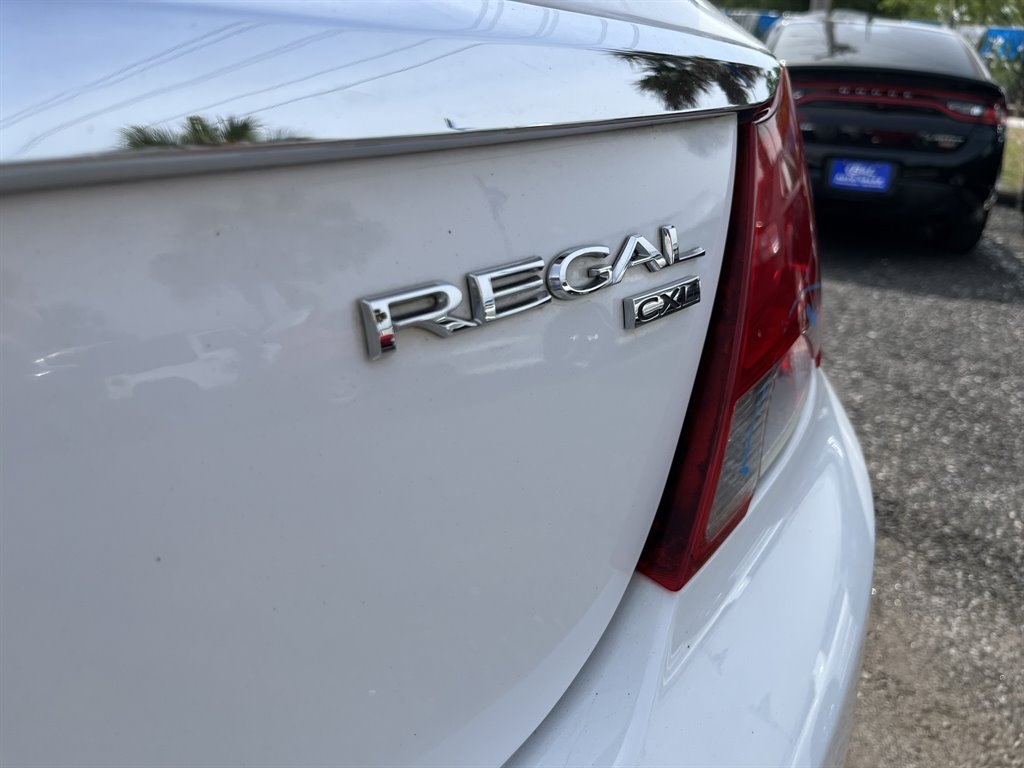 2011 Buick Regal CXL photo